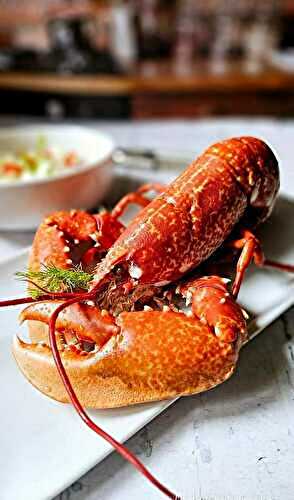 Homard vapeur et salade croquante au fenouil : un festin tout en délicatesse