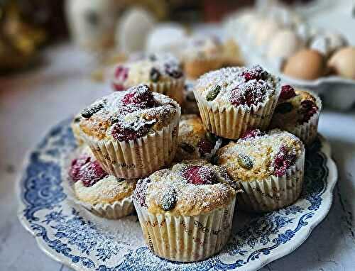 Muffins Framboises & Pistaches : la gourmandise au bord de la piscine