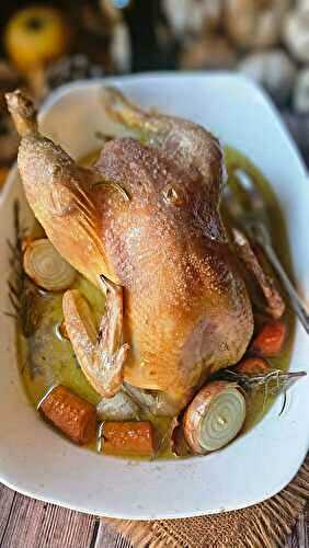 Le Poulet rôti du Dimanche : Tradition Gourmande et Volaille d’Exception du Gers