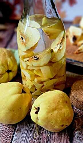 Rhum arrangé aux coings : une touche automnale pour vos apéritifs