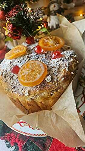 Brioche de Noël : La brioche de Manou revisitée aux fruits confits