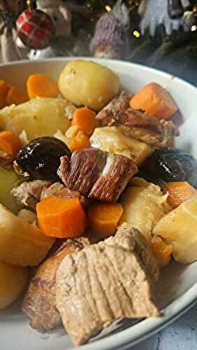 Sauté de porc aux pruneaux et légumes racines : le plat réconfortant du week-end pluvieux
