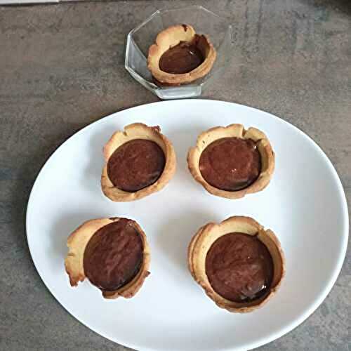 Mousse au chocolat et framboises