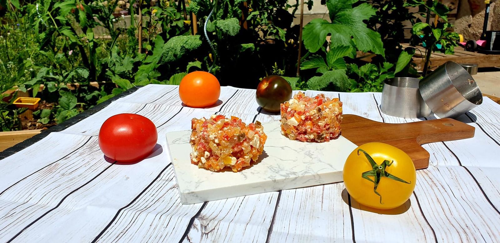 Tartare de tomates 4 couleurs et féta 