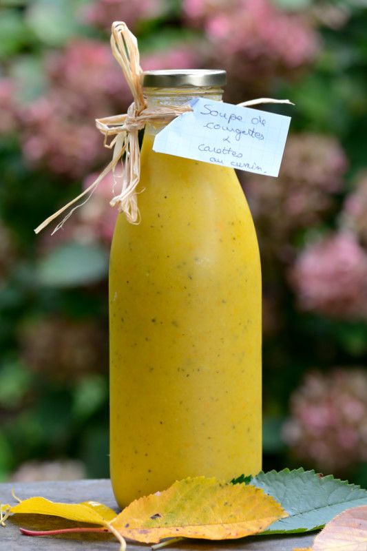 Soupe aux courgettes et carottes au cumin