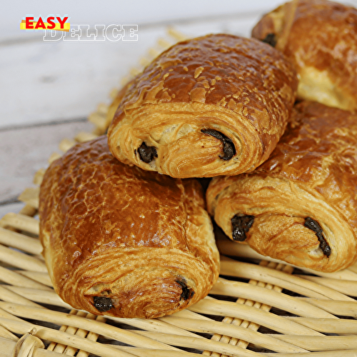 Petits Pains au Chocolat Maison