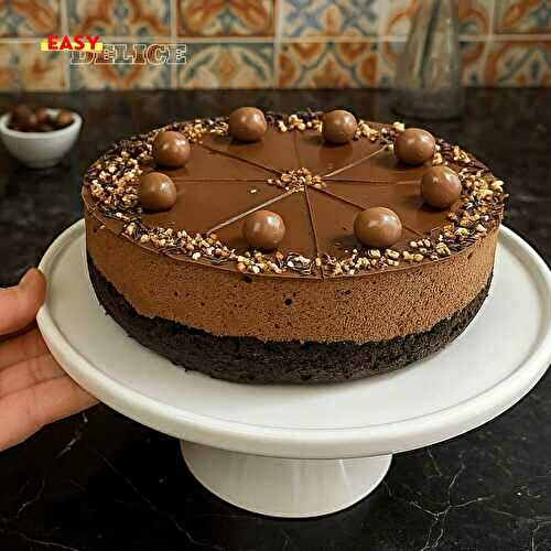 NUAGE AU CHOCOLAT – RECETTE ULTRA AÉRIENNE (7–8 PERSONNES)