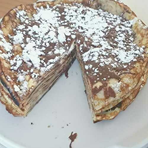 Gâteau de crêpes au nutella et chantilly - délicieuse gourmandise !