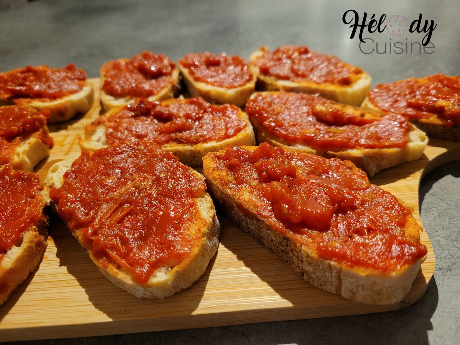 Pan con tomato (tapas espagnoles)