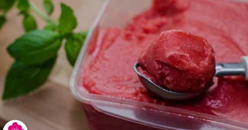 Recette facile de Sorbet fraise basilic - avec ou sans sorbetière 