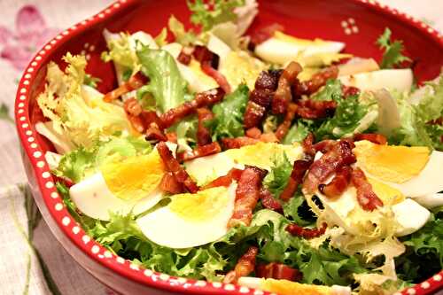 Frisée aux lardons