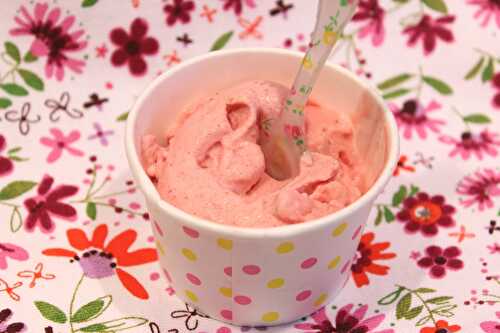 Yaourt glacé light fraise-banane (avec ou sans sorbetière)