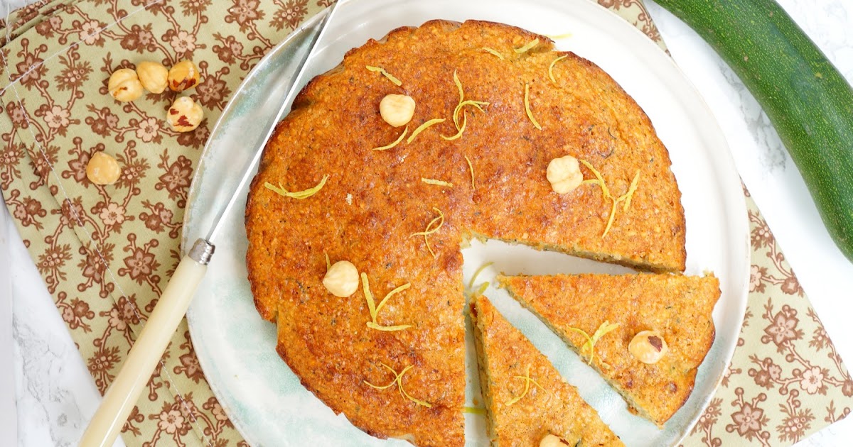 Gâteau noisettes, courgettes, miel au citron (dessert, goûter, sans gluten)