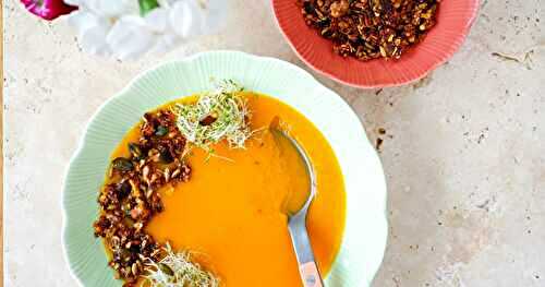 Soupe butternut et granola salé (soupe, vegan, sans gluten)