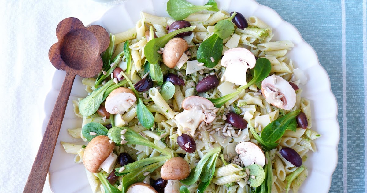 Salade penne, champignons, olives, pesto de mâche (pâtes, amap, veggie)