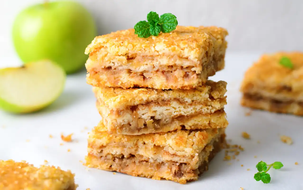 Carrés aux pommes gourmands : une idée de goûter qui plaît à coup sûr