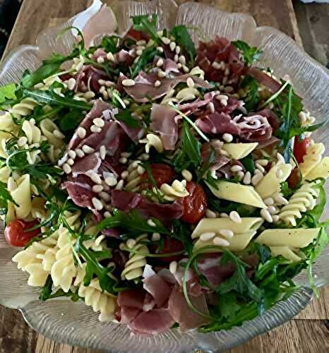 Salade Farfalline et proscuitto