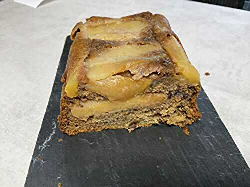 Cake aux pommes et dattes