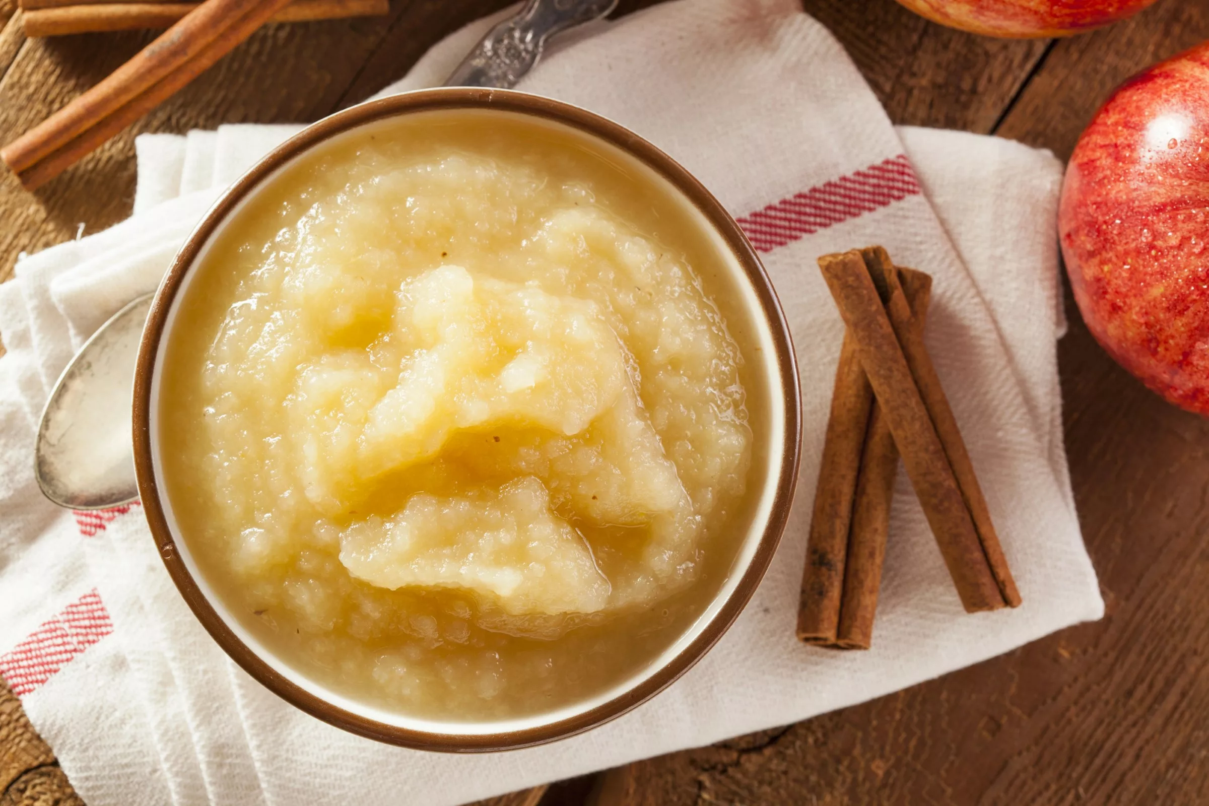 Compote de pommes légère