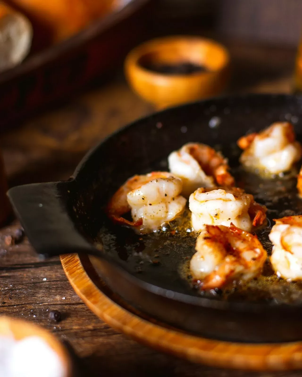 Crevettes Flambées au Pastis