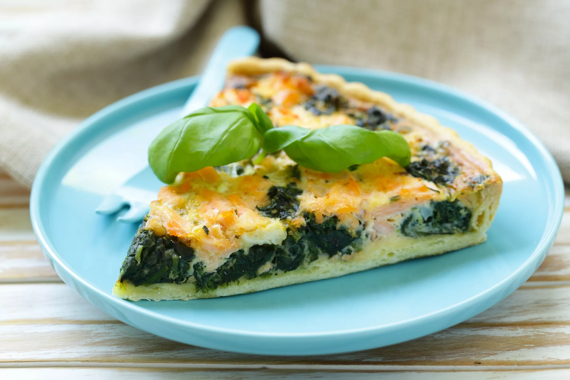 Tarte rustique au saumon et aux épinards