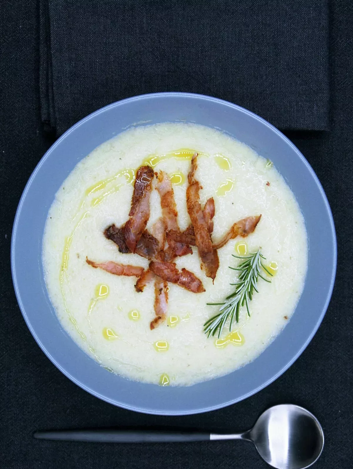 Velouté de topinambour au bacon