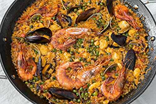 Ma Paella rustique à la volaille et aux fruits de mer