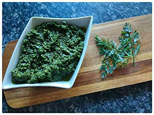 Pesto aux fanes de carottes