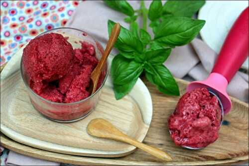Sorbet fraises et basilic - sans sorbetière