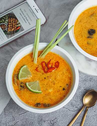 Soupe Tom Yum au lait de coco & citronnelle ( recette Thaïlandaise )