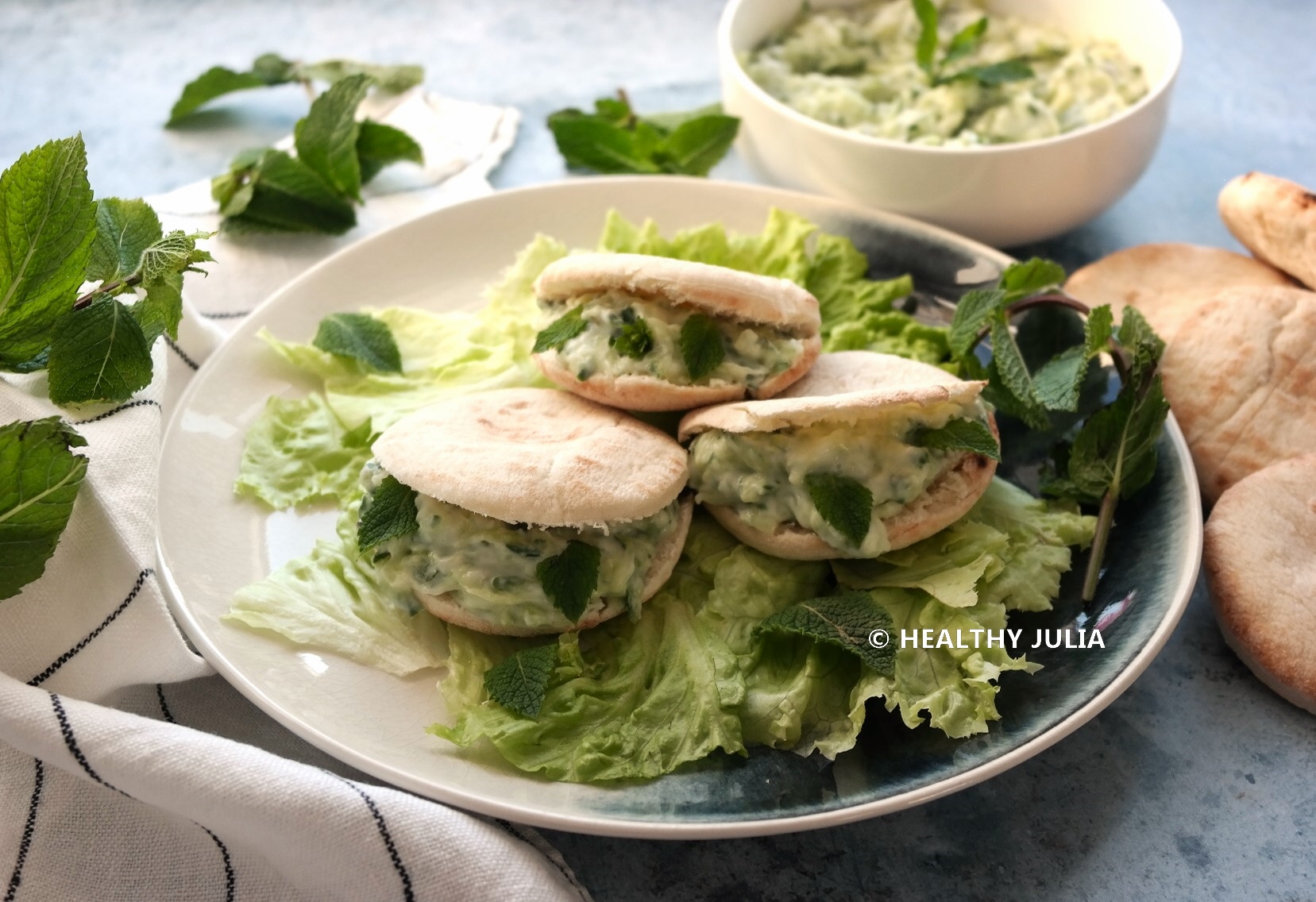 MINI-PAINS PITA AU TZATZIKI #VEGAN