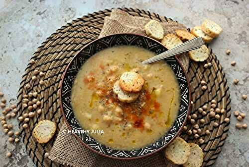 SOUPE DE POIS CHICHES À L'AIL #VEGAN