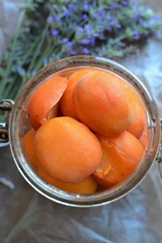 Abricots au naturel conserves maison