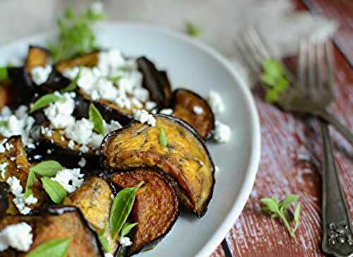 Salade d'aubergine rôtie au four, féta et basilic #végétarien