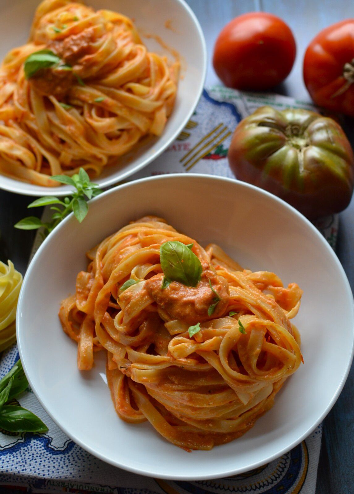 Tagliatelle crémeuses tomates poivron féta #végétarien