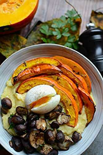 Polenta crémeuse champignons courge rôtie et oeuf mollet