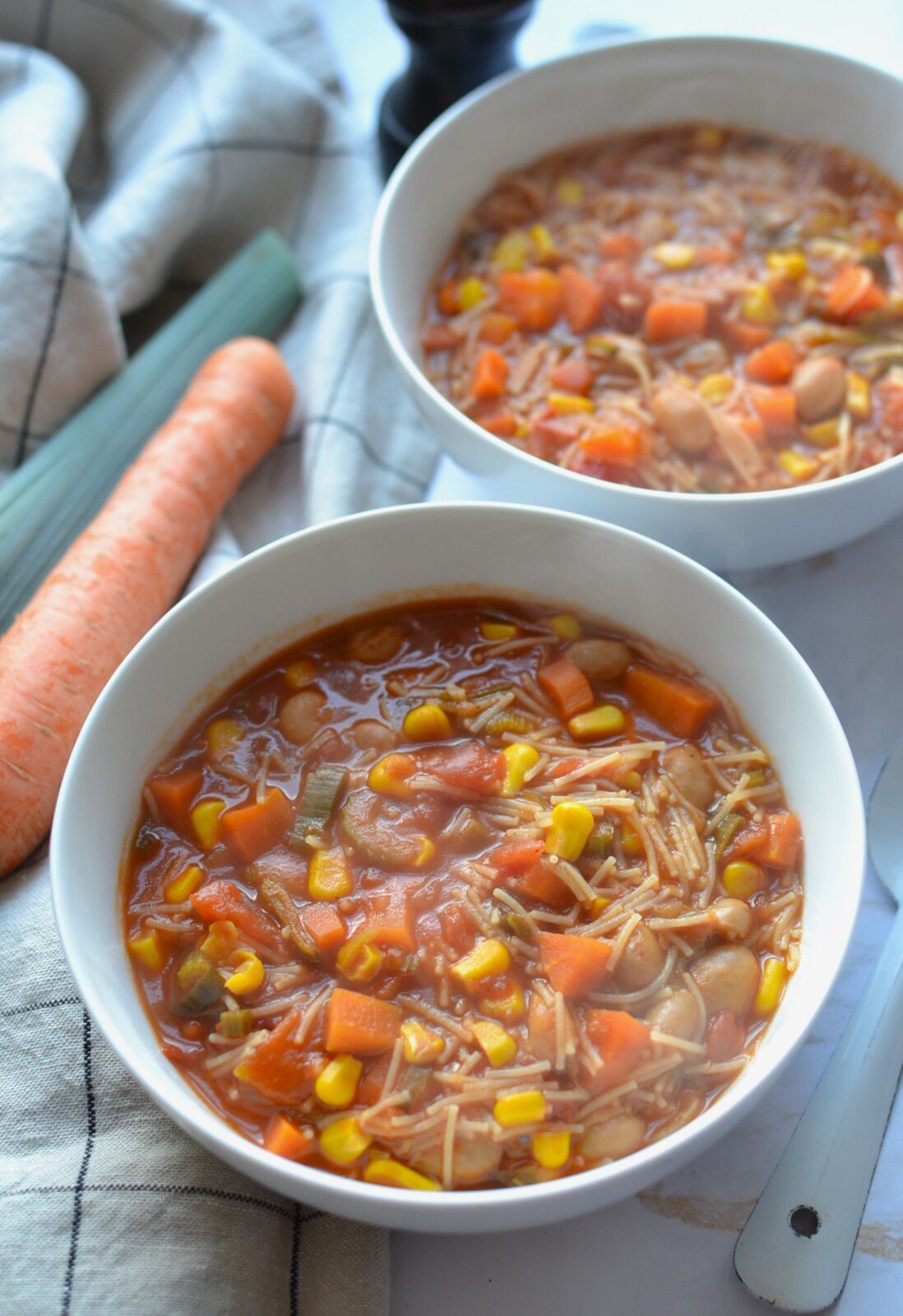 Soupe à la tomate et vermicelles complets #végétarien