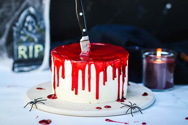 Bloody cake d'Halloween ou quand le gâteau saigne !