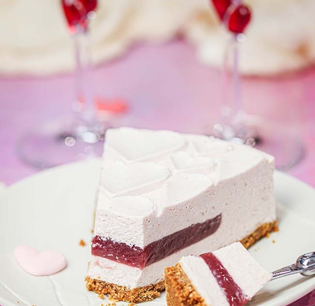 Entremets framboise spéculoos de Saint Valentin