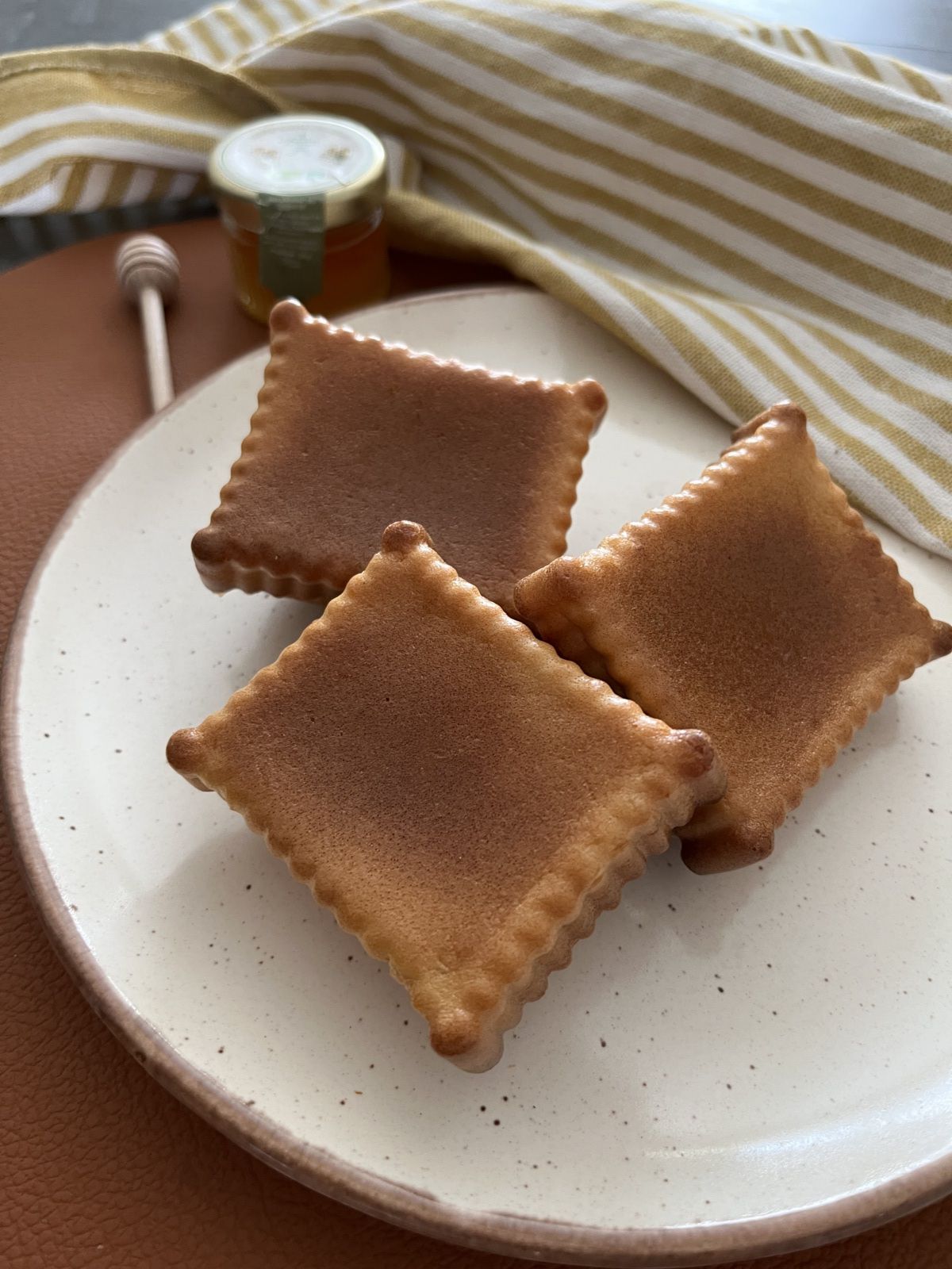 Cakes salés chèvre et miel 🍯