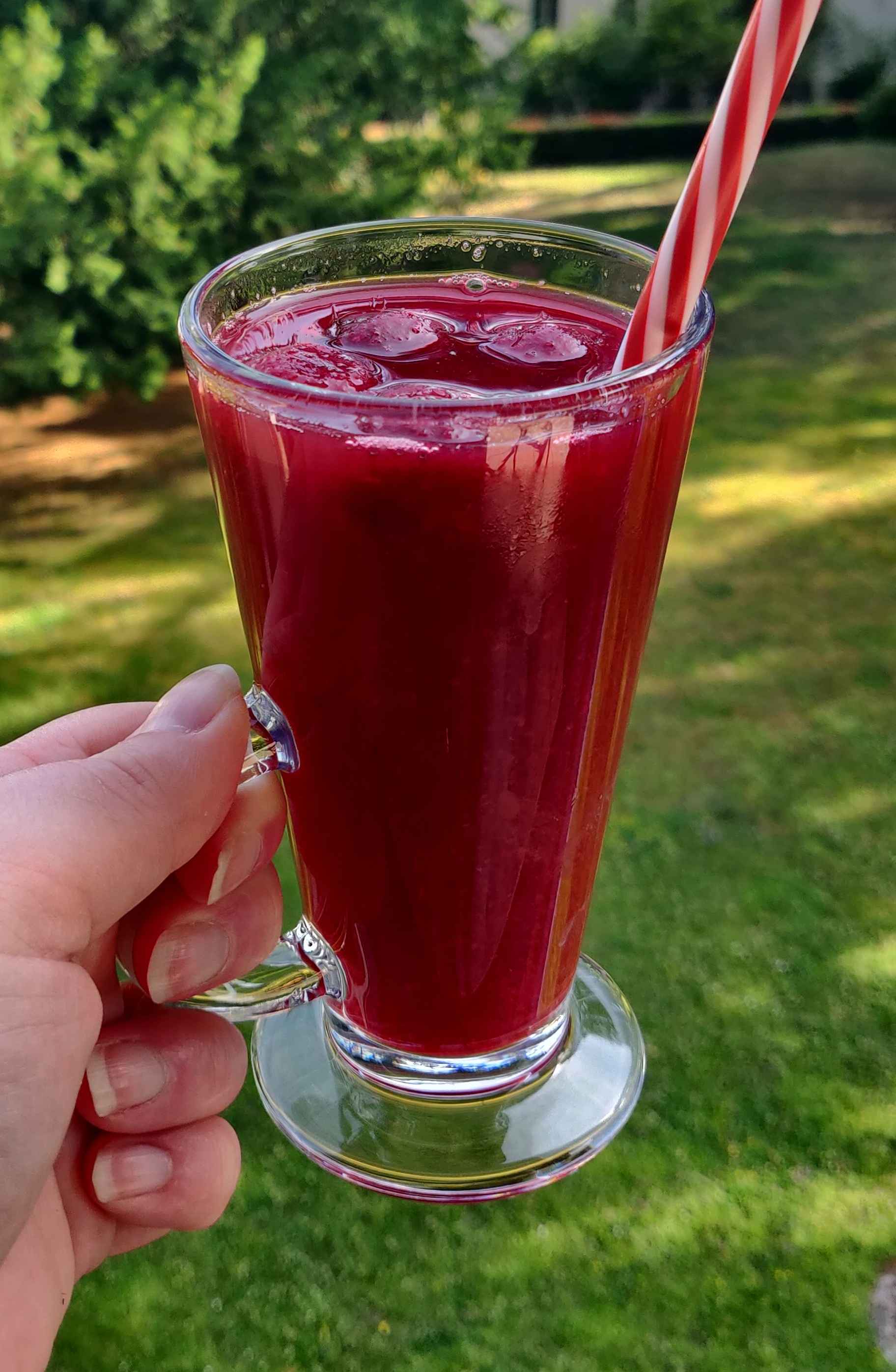 Thé glacé à la cerise