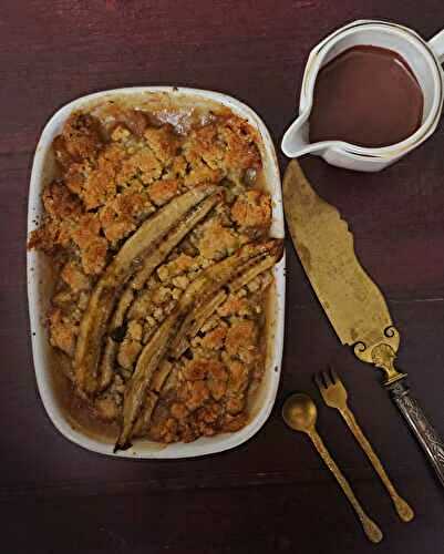 Crumble banane citron vert, sauce chocolat piment d’Espelette de Jérôme Banctel