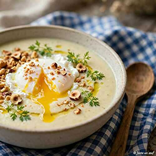 Velouté de panais rôti, noisettes et œuf parfait