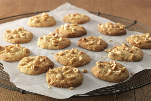 Biscuits au miel et aux noisettes