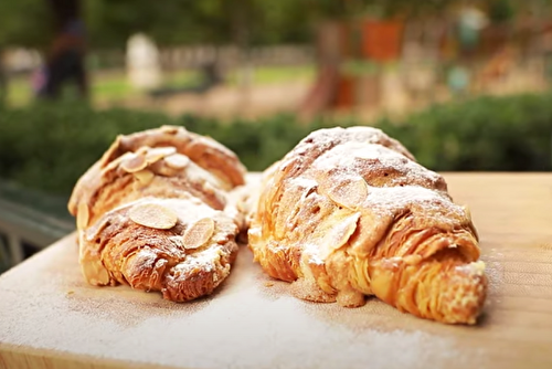 Croissants aux amandes