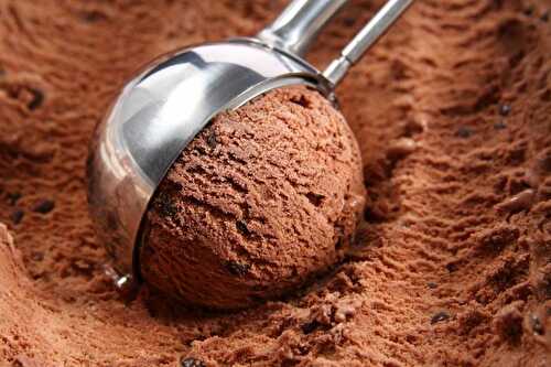 Glace au chocolat, facile et sans turbine