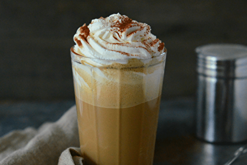 Milkshake au café, frais et gourmand