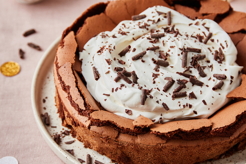 Gâteau au chocolat meringué