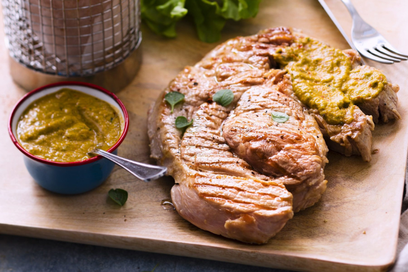 Grillade de veau à la sauce chimichurri