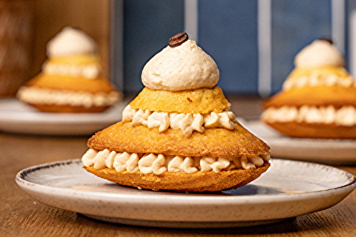 Madeleines façon religieuses au café